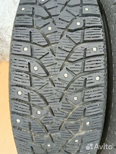 Bridgestone Blizzak Spike-02 185/65 R15 88T