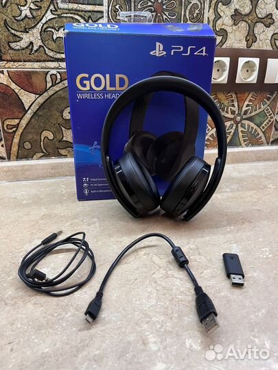 Наушники ps4 gold wireless headset
