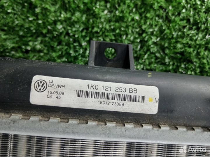 Радиатор охлаждения Audi A3 8P