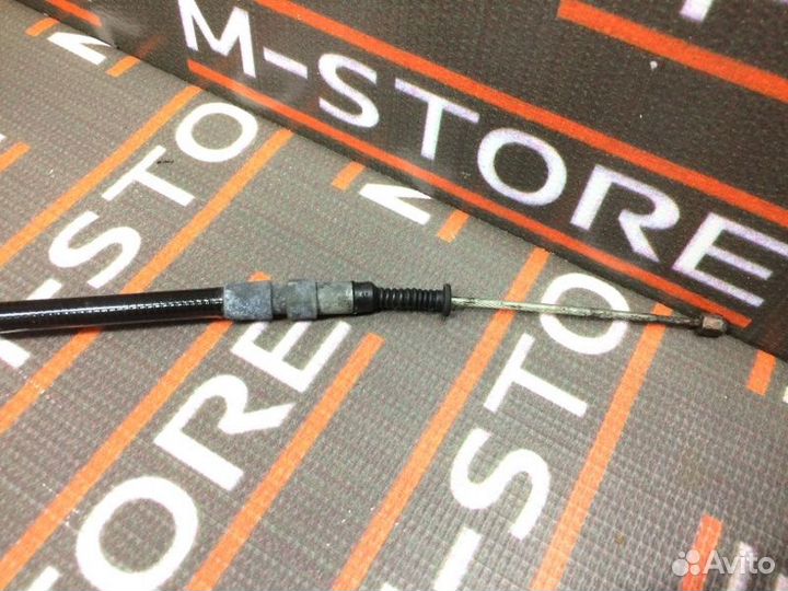 Трос ручника задний правый Bmw 5-Series E60 M54B25