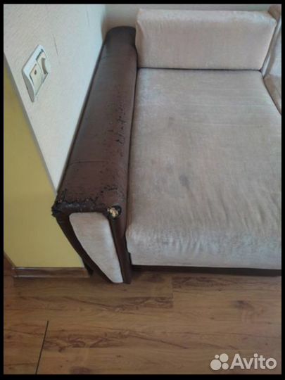 Диван угловой