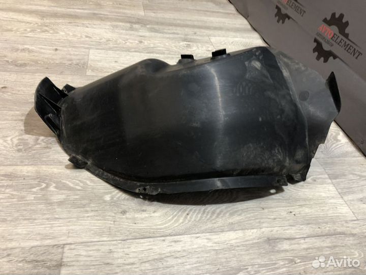 Локер задний правый Renault Duster