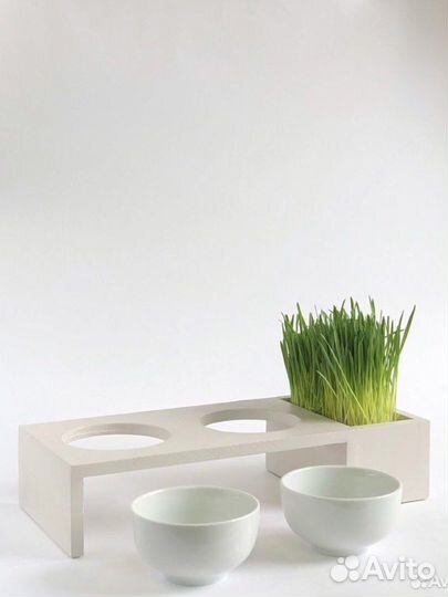 Миска для кошки на подставке двойная деревянная