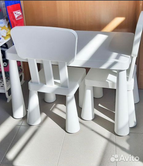 Новый детский стульчик и стол серый