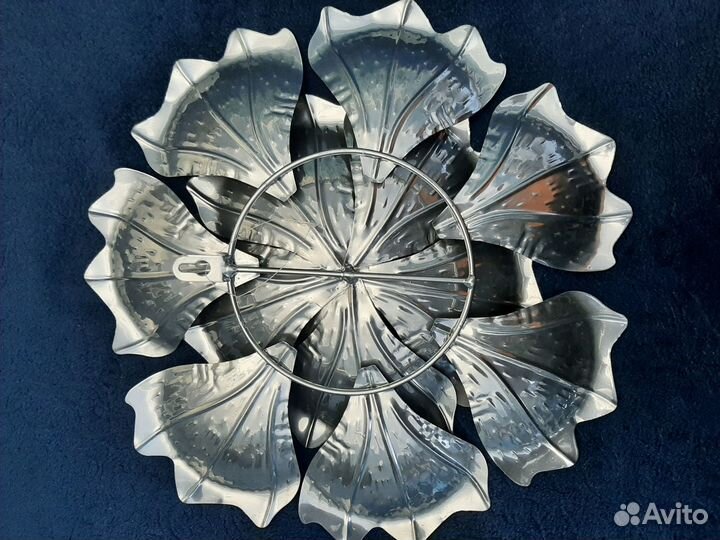 Настенный декор из металла