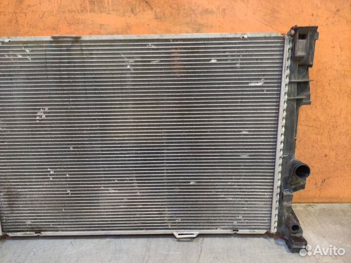 Радиатор двигателя (двс) Mercedes Gla-Class X156