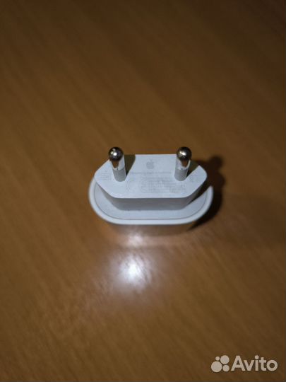 Зарядное устройство Apple iPhone 20w