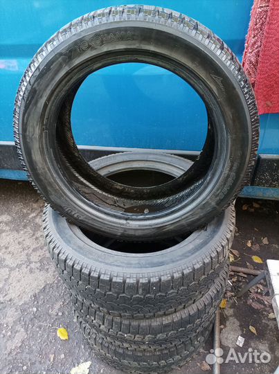 Yokohama Ice Guard Stud IG55 215/55 R17 98G