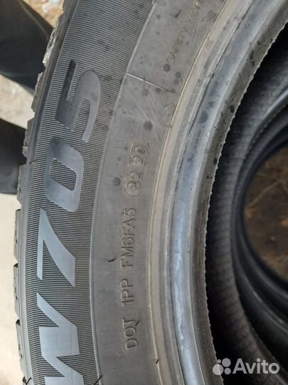 Goform W705 215/60 R17