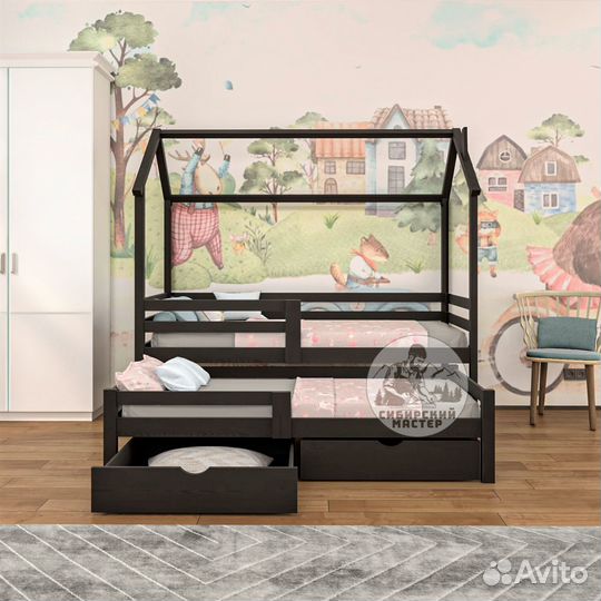 Двухъярусная кровать из дерева