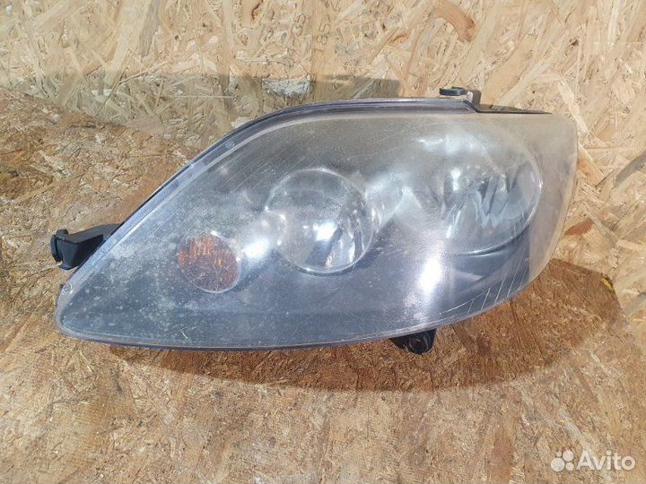 Фара Volkswagen Golf plus 2.0 BLX 2005-2009