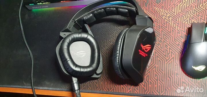 Наушники Asus ROG Centurion 7.1
