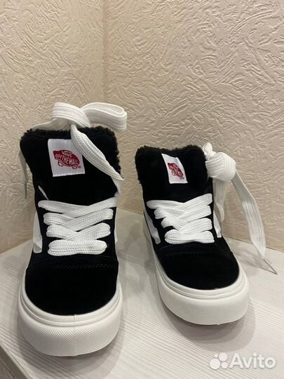 Зимние подростковые кеды Vans Knu skool
