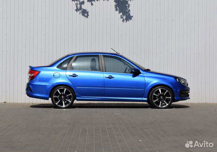 LADA Granta 1.6 МТ, 2022, 31 996 км