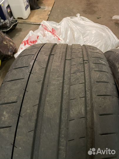Michelin Pilot Super Sport 245/40 R19