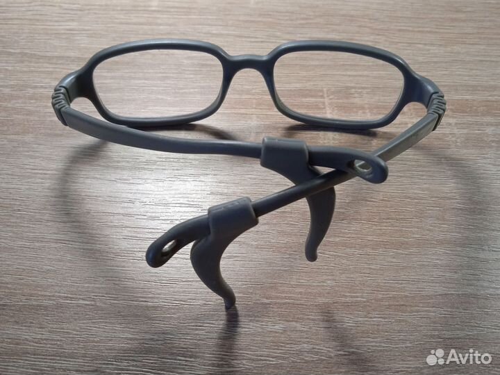 Гибкая детская оправа для очков