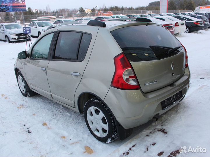 Renault Sandero 1.6 МТ, 2011, 204 300 км