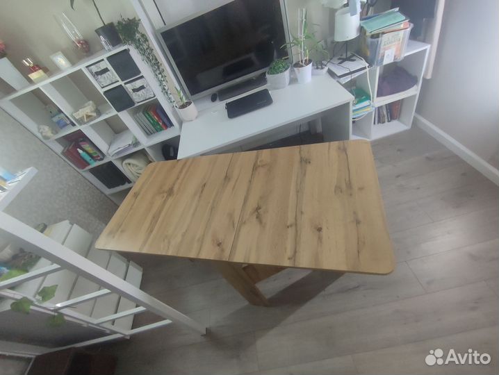 Стол книжка бу