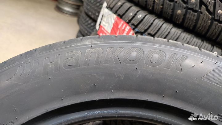 Hankook Ventus Prime 4 K135 215/55 R16 93V