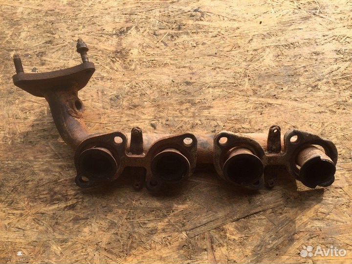 Коллектор выпускной правый Toyota Land Cruiser 100