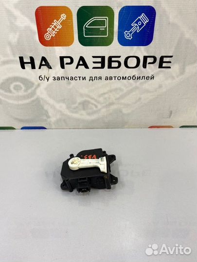 Сервопривод заслонки отопителя Toyota Camry XV55