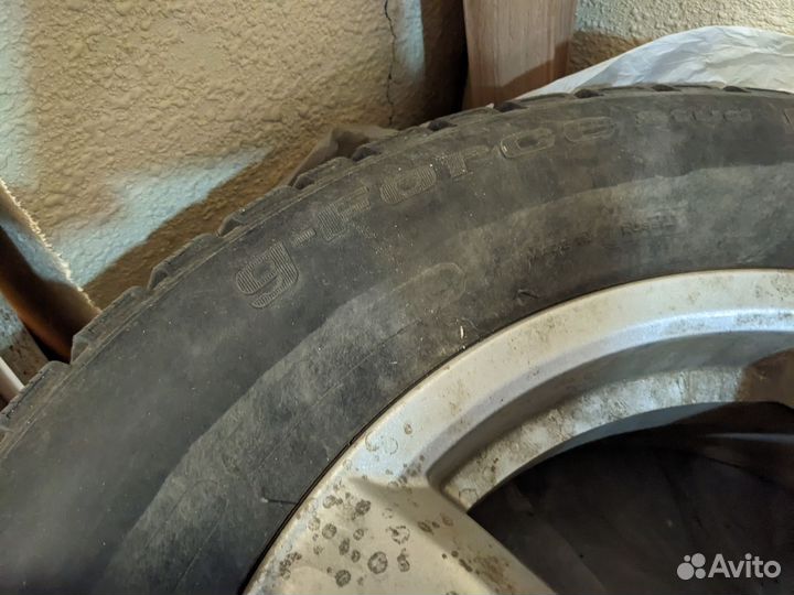 Диски (литые) + резина зимняя Renault duster