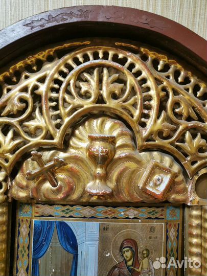 Старинная икона Нечаянная Радость в киоте