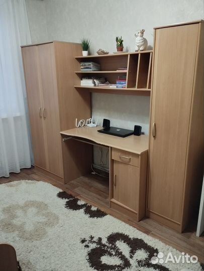 Детский письменный стол