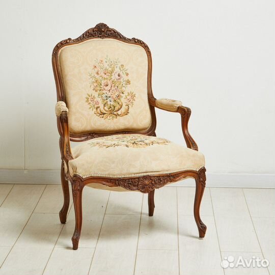 Пара кресел в стиле Людовика XV. Франция. Винтаж