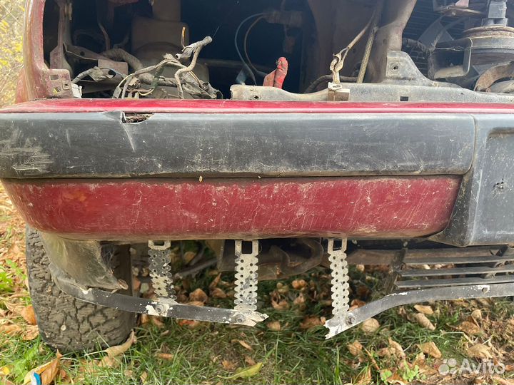 Передний бампер BMW 5 E34