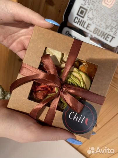 Подарочная коробка с фрипсами