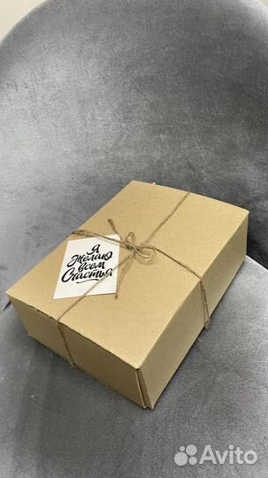 Набор подарочный свечей и орехов