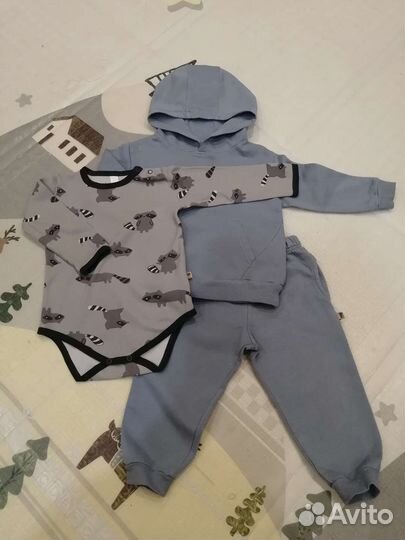Костюм на мальчика 92