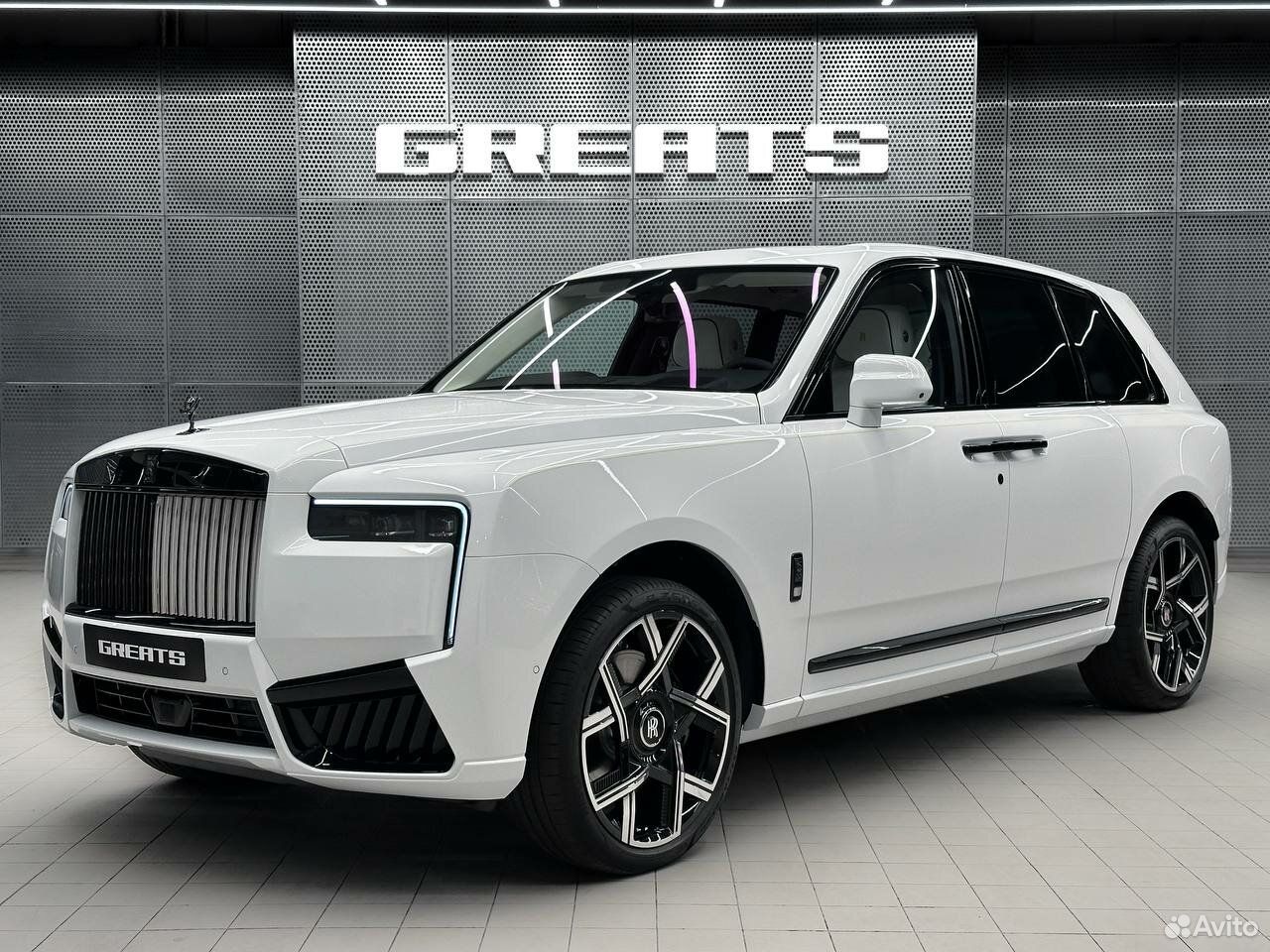 Rolls-Royce Cullinan 6.7 AT, 2026