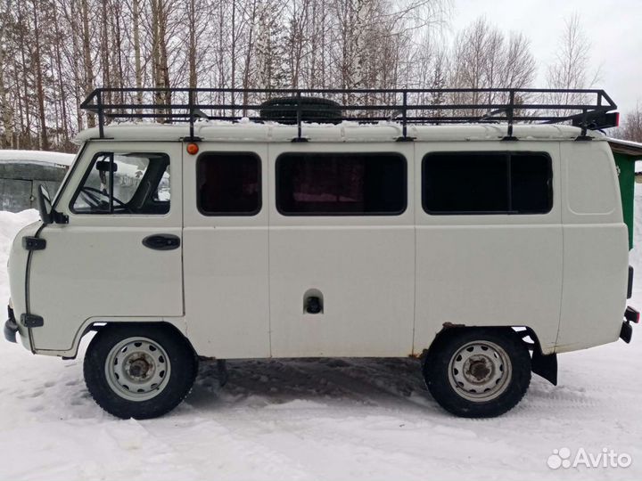 Продам УАЗ 220695-04