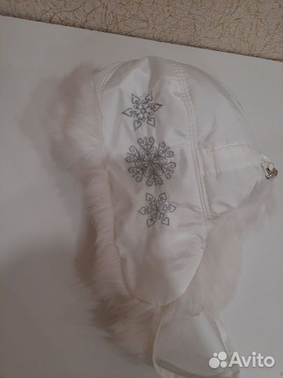 Шапка зимняя для девочки 3-4 года