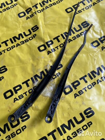 Поводки стеклоочистителя передние Lifan X50