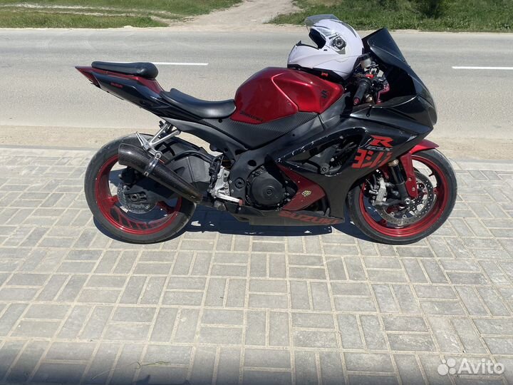 Suzuki gsxr 1000 k8