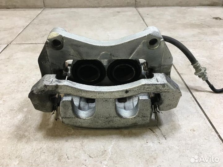 Суппорт передний правый Infiniti QX50 J55 P71A