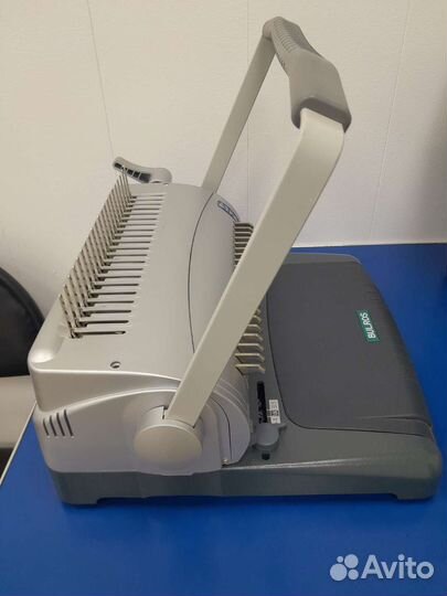 Брошюровщик