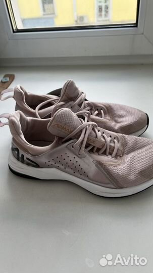 Кроссовки nike