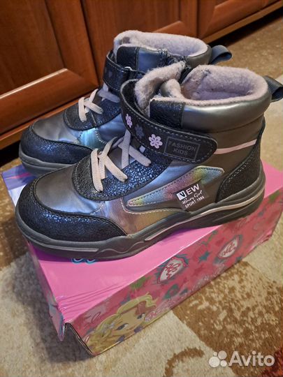 Ботинки демисезонные для девочки 32 размер