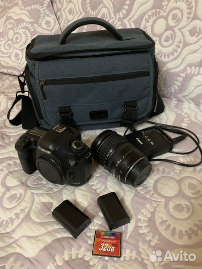 Зеркальный фотоаппарат canon 5D mark iii