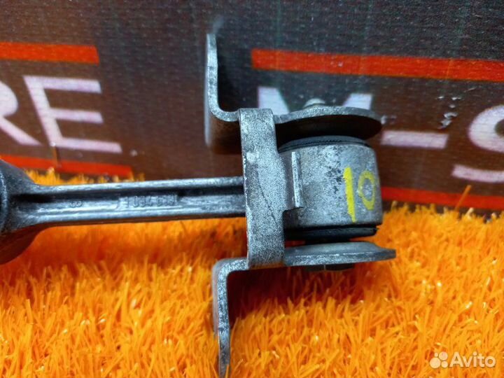 Стойка стабилизатора задняя Bmw 3-Series E46