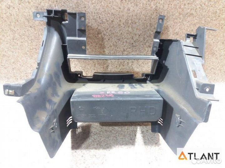 Консоль магнитофона nissan terrano