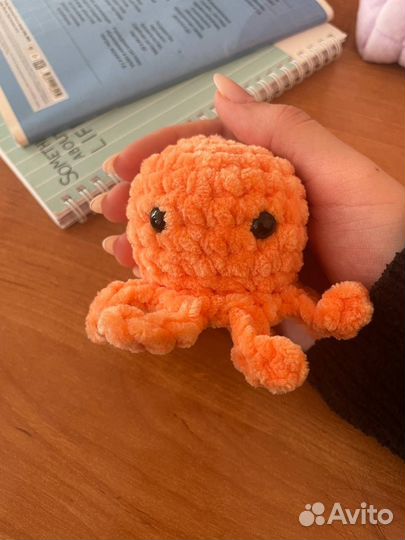 Осьминожки амигуруми