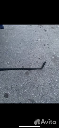 Клюшки хоккейные