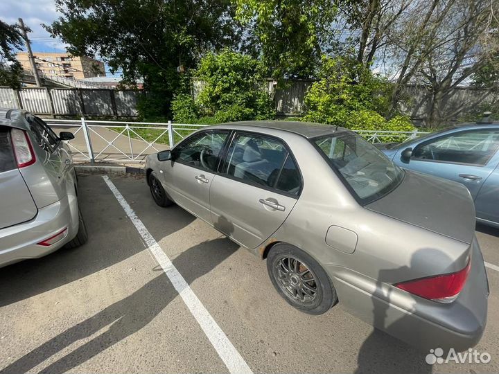 Mitsubishi Lancer 2.0 AT, 2003, 250 000 км
