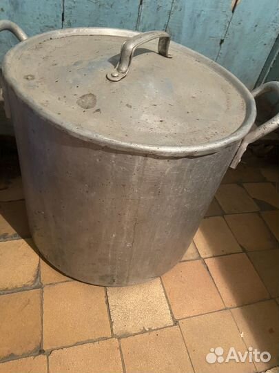 Кастрюля алюминиевая большая,ссср