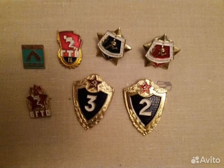 Набор значков